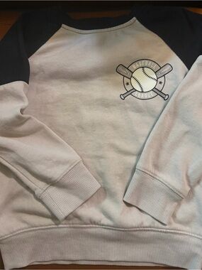 Baseball League Raglan Sweatshirt - White with Black Sleeves